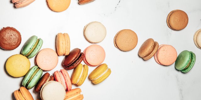 Assorted Macarons