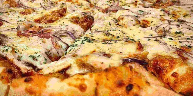 BBQ Chicken Pizza