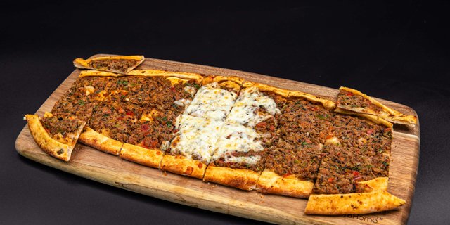 Ground Beef Pide