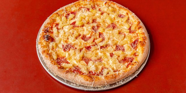 Hawaiian Pizza