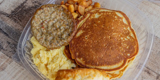 Stella’s Breakfast Box