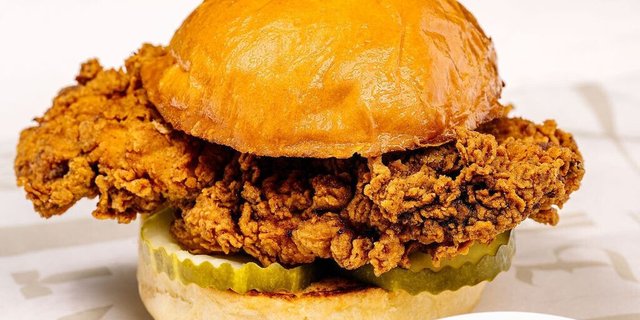 Pickle Brined Crispy Chicken Sandwich Platter