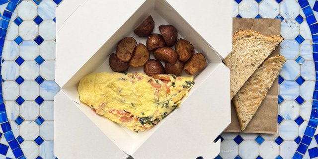 Caprese Omelet