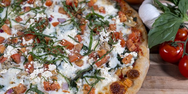 Farmers Market Pizza