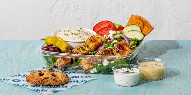 Grilled Chicken Kebobs Feast Boxed Lunch