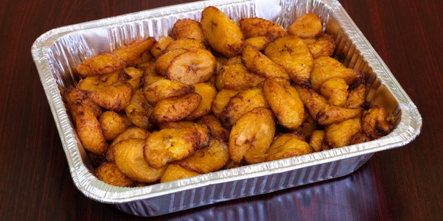 Plátanos Maduros (Sweet Fried Plantains)