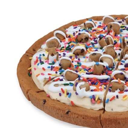 Chocolate Chip Cookie Dough Polar Pizza®