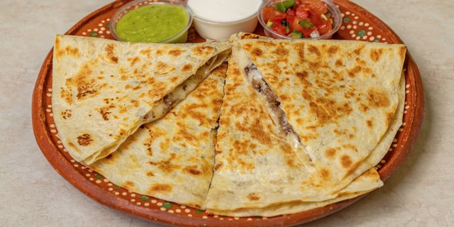 Super Quesadilla