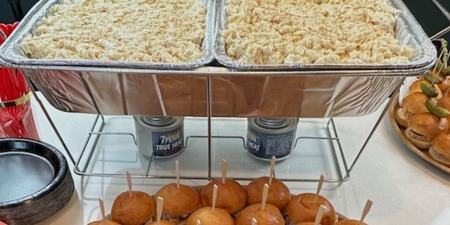 Mac & Cheesetique