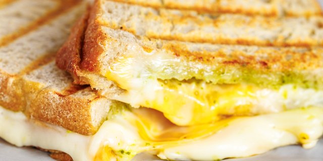 Triple Cheese Sandwich