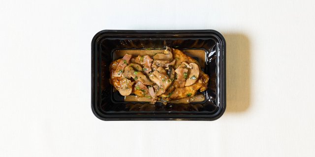 Chicken Marsala Boxed Lunch