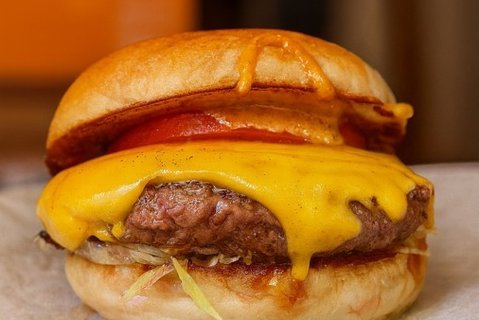 CLASSIC BURGER
