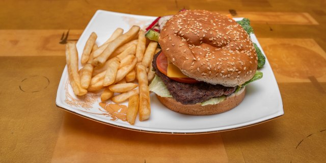 Cheeseburger