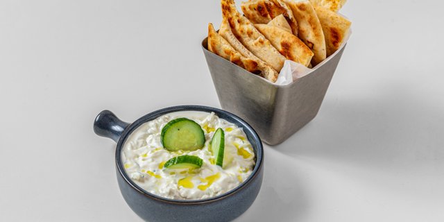 Tzatziki W/ Pita Bread
