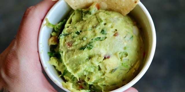 Chips & Guacamole