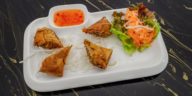 Crispy Pork Spring Rolls