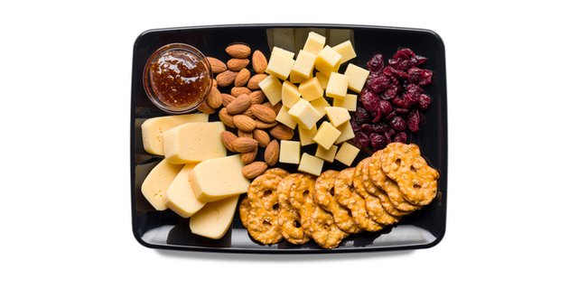 So Gouda Tray