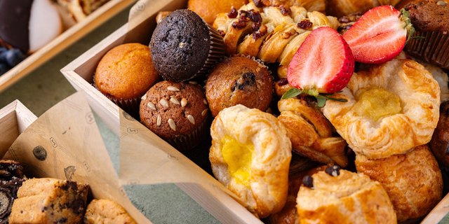 Pastry Basket