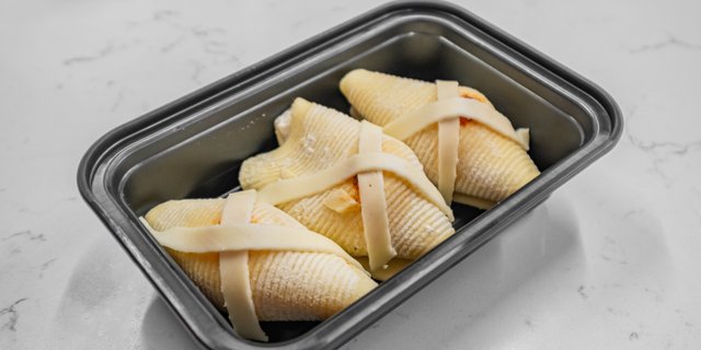Ricotta Stuffed Shells