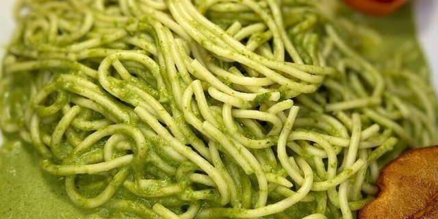 Tallarin Verde Con Camaron