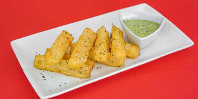 Cuban Yucca Fries