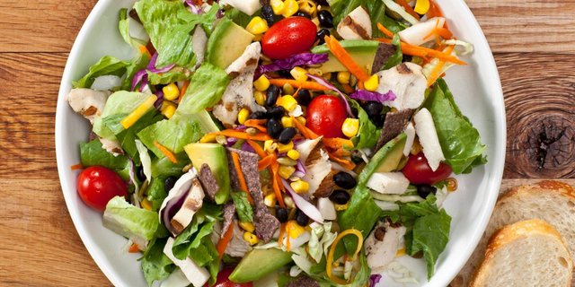 Chicken Chipotle Salad