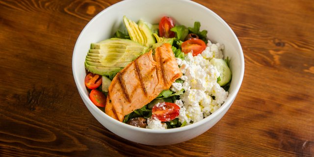 Avocado Salmon Salad