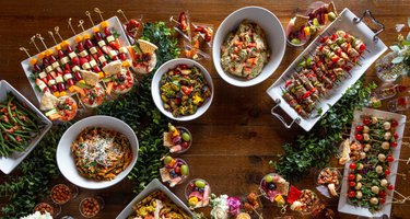 The '401 Table & Tap