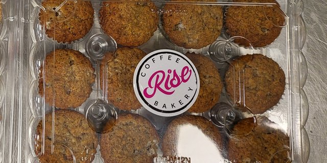 Pumpkin Muffins (6)