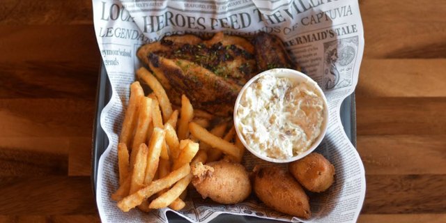 Catfish Boxed Lunch