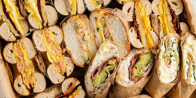 Breakfast Bagel Sandwich Platter