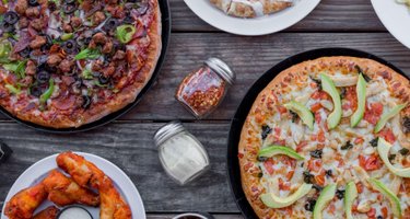 Lamppost Pizza
