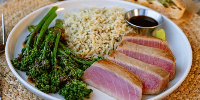 Seared Wild Ahi Tuna Plate