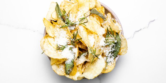 Shaka Spuds Tray
