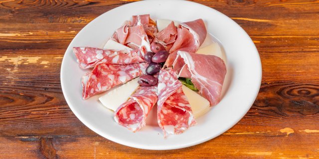 Antipasto Toscano
