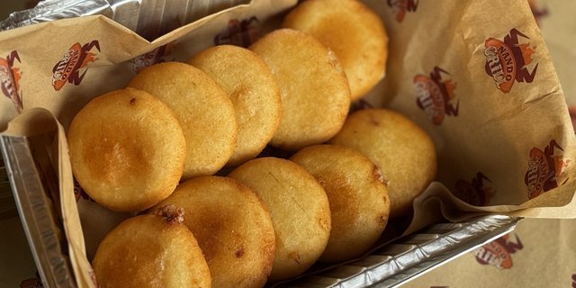 Fried Mini Arepas w/ Cheese