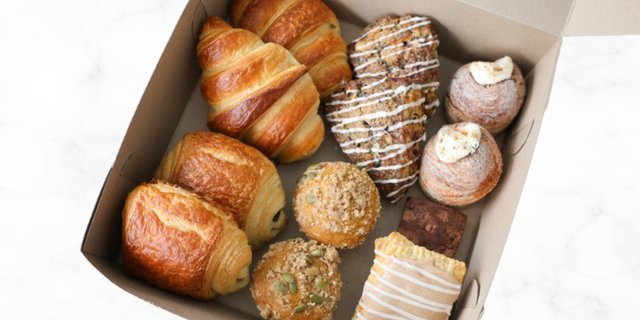 Classic Bakery Case