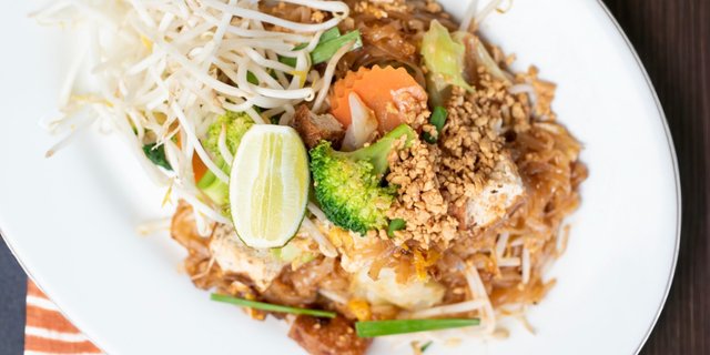 Pad Thai Box
