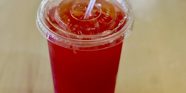 Gallon Tea Pom