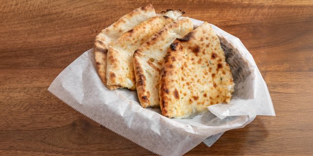 Cheese Naan