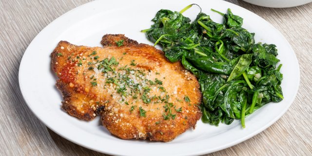 Chicken Parmesan Boxed Lunch