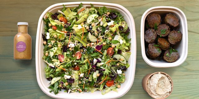 Market Mediterranean Salad