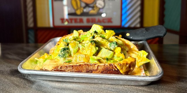 Broccoli & Cheddar Tater