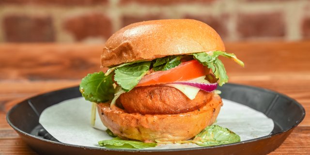 Salmon Burger