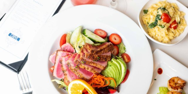 Ahi Tuna Salad