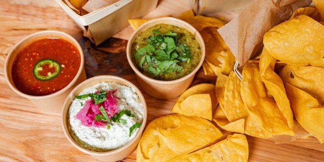 Salsa, Dips & Chips