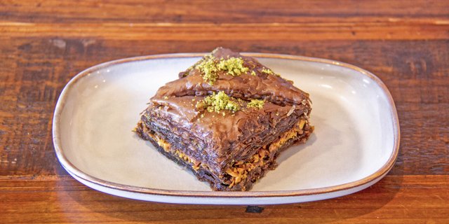 2-Piece Chocolate Baklava