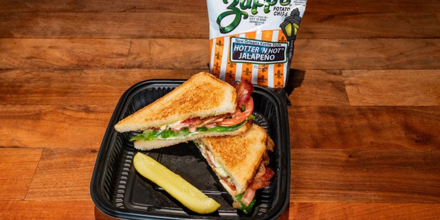 Pesto BLT Sandwich Box