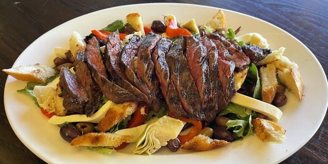 Individual Steak Salad