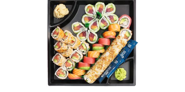 H-E-B Sushiya Rainbow Plus Party Tray
